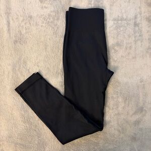 OQQ Black Ribbed High Waisted Leggings - Size L NEW